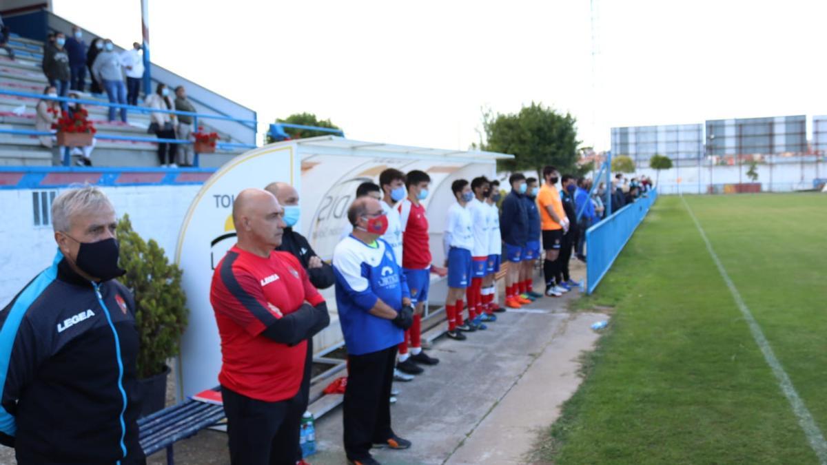 Santi Redondo deja de ser entrenador del CD Benavente