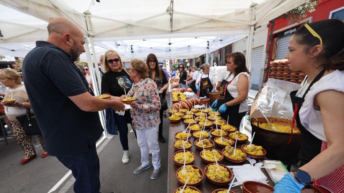 Búscate en la multitudinaria jornada de Les Calderes 2026 de Almassora