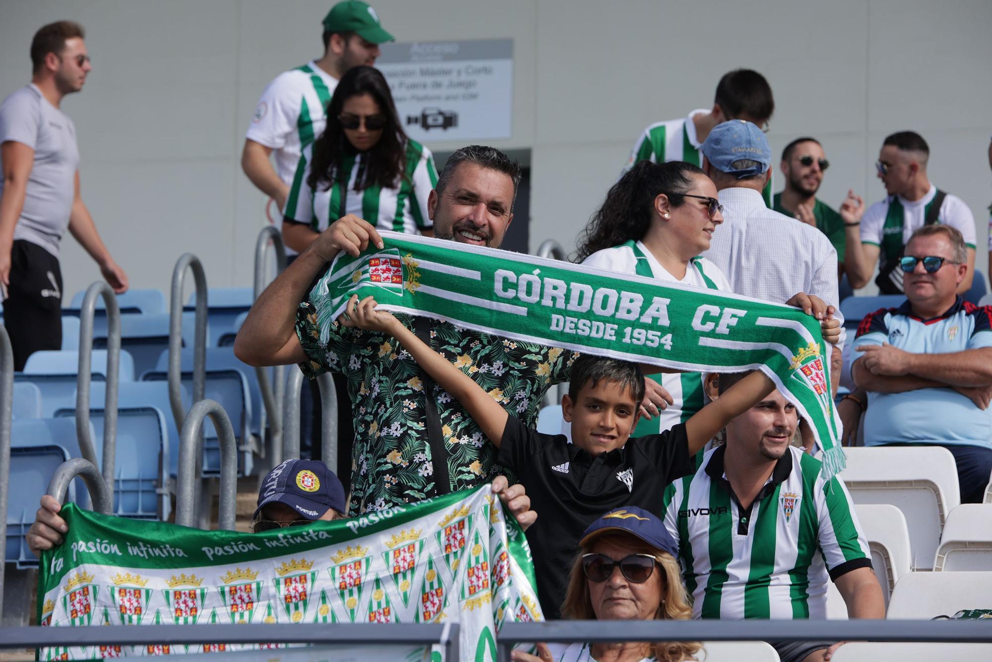 Los aficionados en el Real Madrid Castilla.Córdoba CF