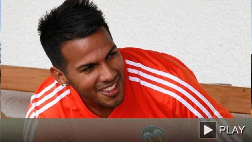 Jonathan Viera fue uno de los grandes protagonistas del primer amistoso