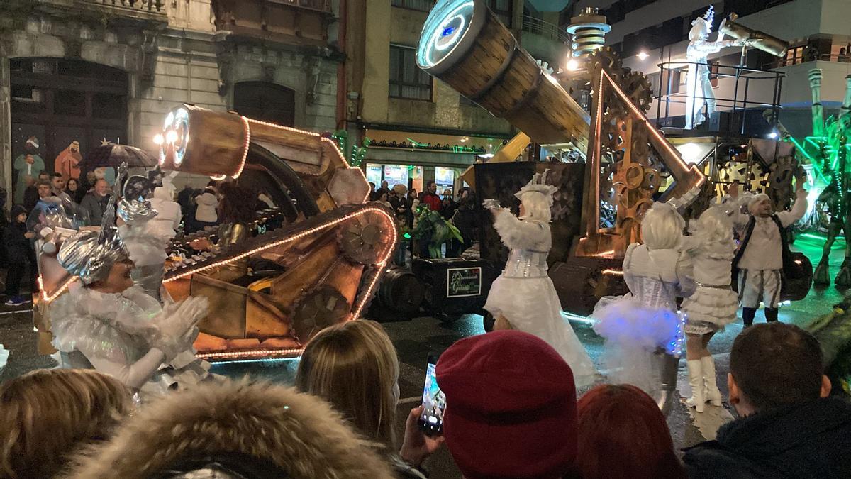 Gran Desfile d&#039;Antroxaos, Moxigangues y Carroces en Avilés