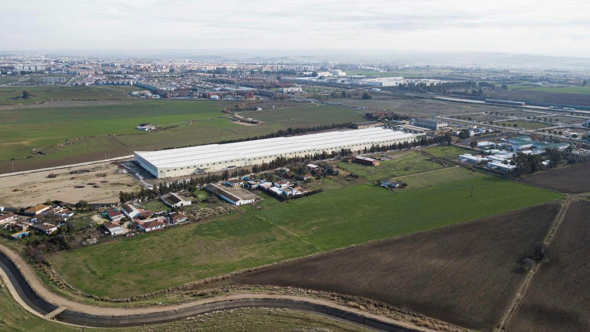 Zona en la que se encuentran las antiguas naves de Colecor y del empresario Rafael Gómez.