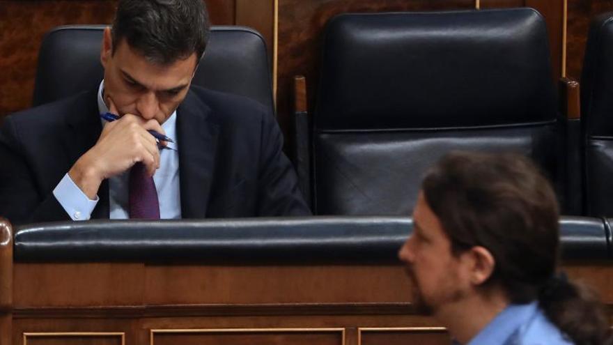 Pedro Sánchez y Pablo Iglesias, en el Congreso.