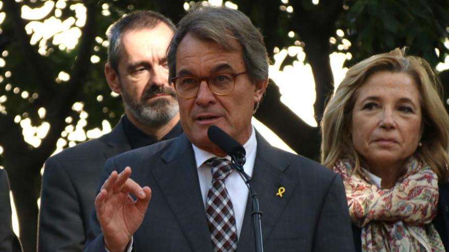 L&#039;expresident Artur Mas, als jardins del Palau Robert