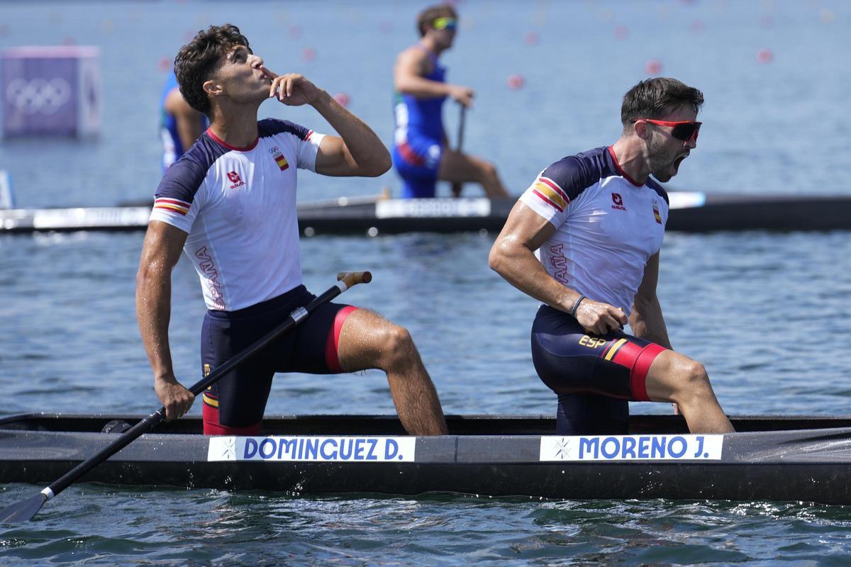 Joan Antoni Moreno y Marcus Cooper, medallas de bronce en C2 500 y K4 500