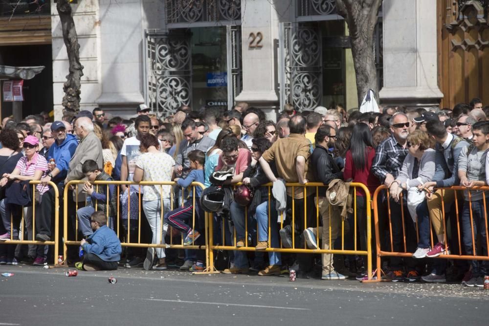 Búscate en la mascletà