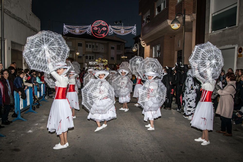 Muro se viste de color con su tradicional carnaval