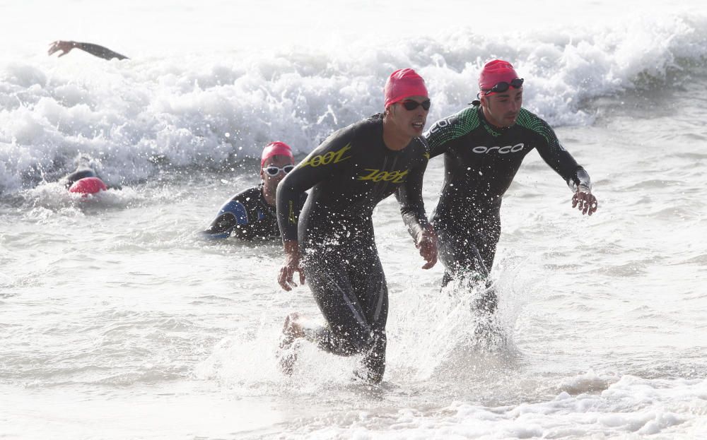 Búscate en el Triatlón de Pinedo