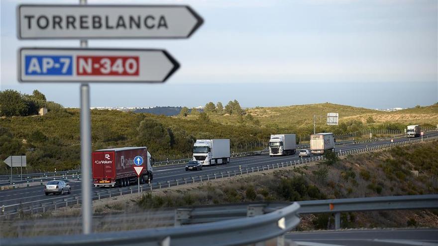 La autopista gratis ‘vacía’ de tráfico pesado el vial del aeropuerto de Castellón