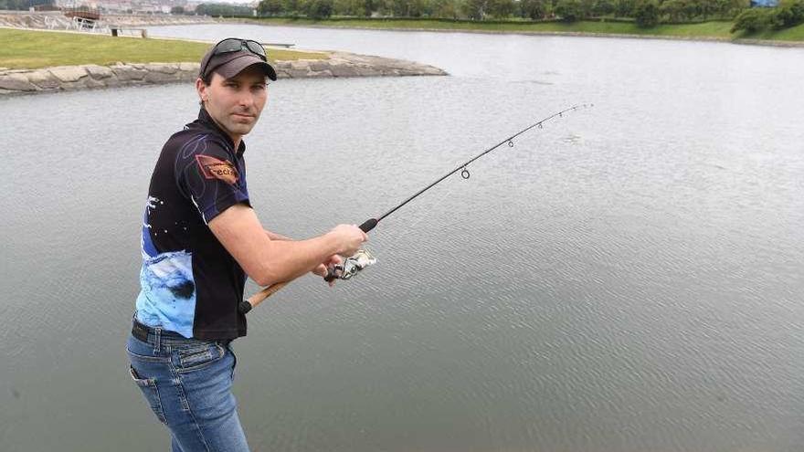 El pescador deportivo José Enrique Veiga.