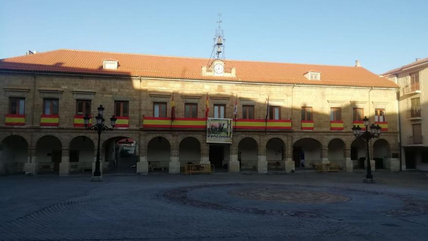 Más cien de personas participarán en la jura civil de bandera este domingo en Benavente