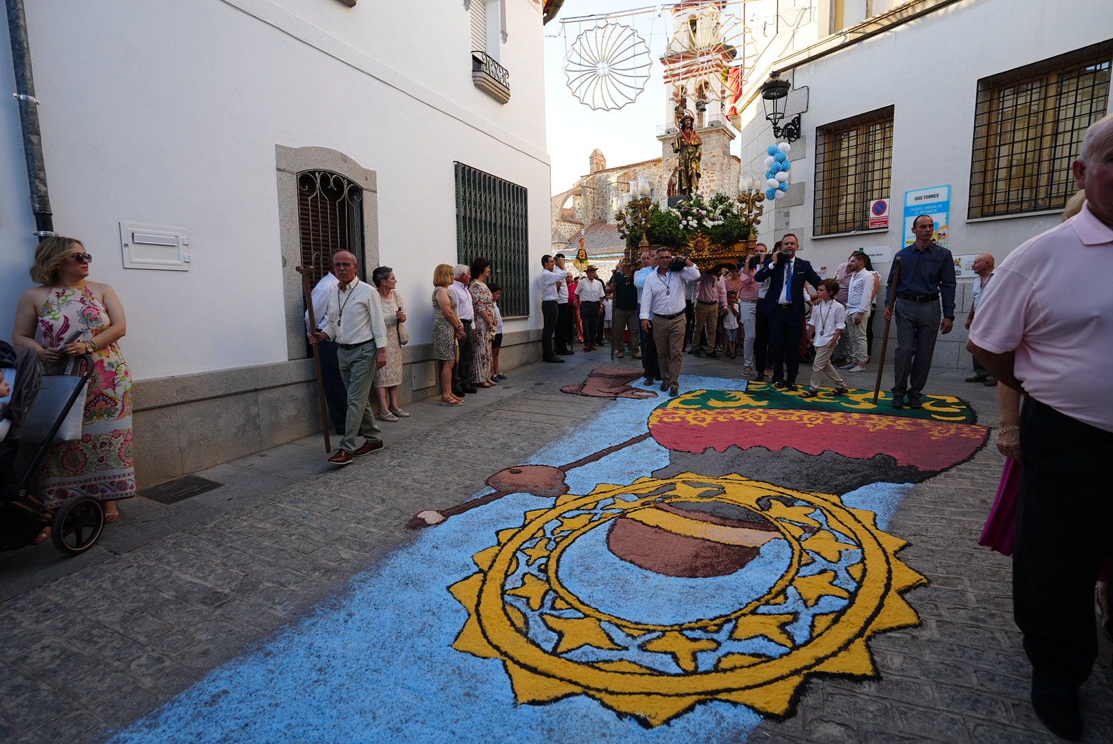 San Roque y alfombras de sal en Dos Torres