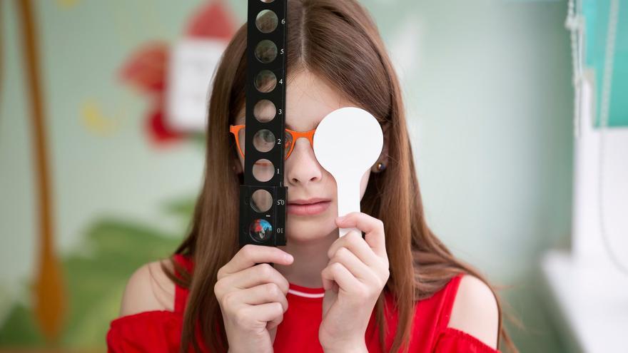 Expertos de Vithas señalan la importancia de la salud visual en los jóvenes para su desarrollo cognitivo