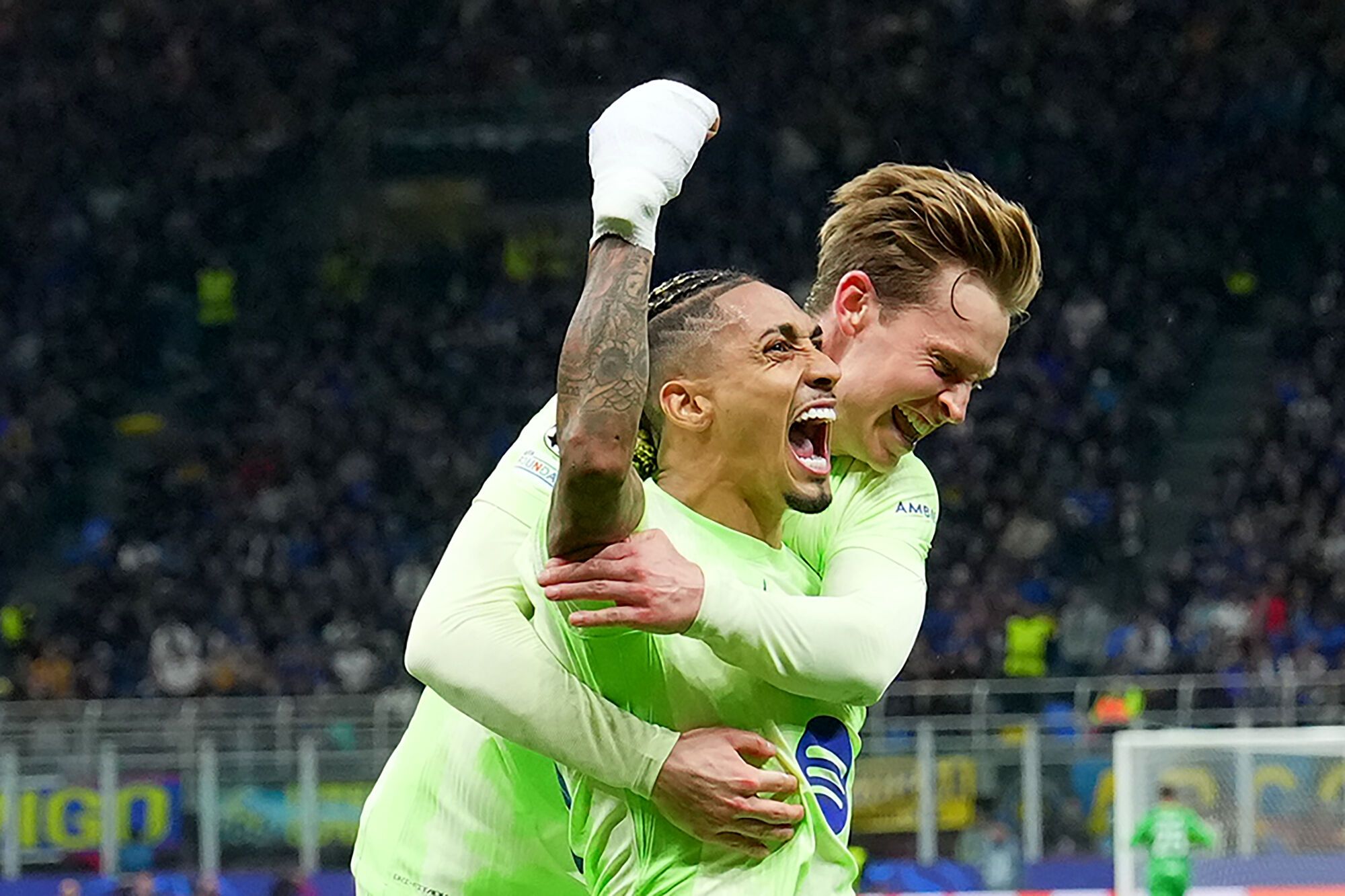 Barcelona's Raphinha celebrates after scoring goal 2 -3 during the Uefa Champions League soccer match between Inter and Barcelona  at San Siro Stadium in Milan , North Italy -  Tuesday  May 06, 2025 . Sport - Soccer (Photo by Spada/LaPresse)