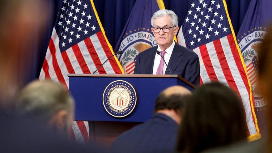 Powell insiste en la necesidad de seguir elevando los tipos de interés