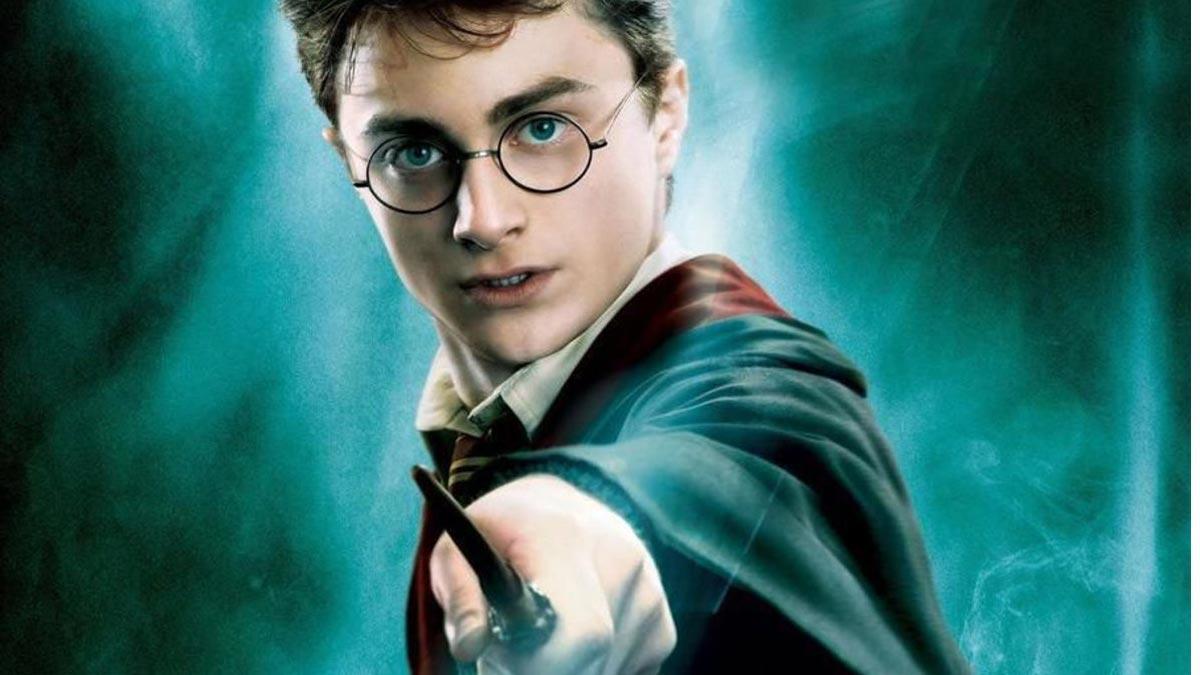 Harry Potter cumple 40 años en el día internacional de la saga.