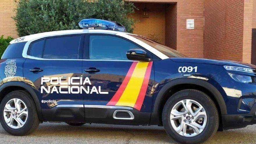 Un vehicle de la Policia Nacional