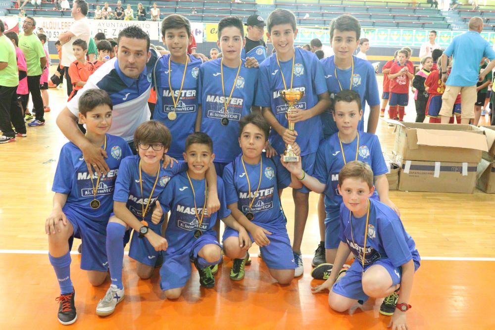 Entrega de trofeos del Torneo de La Amistad