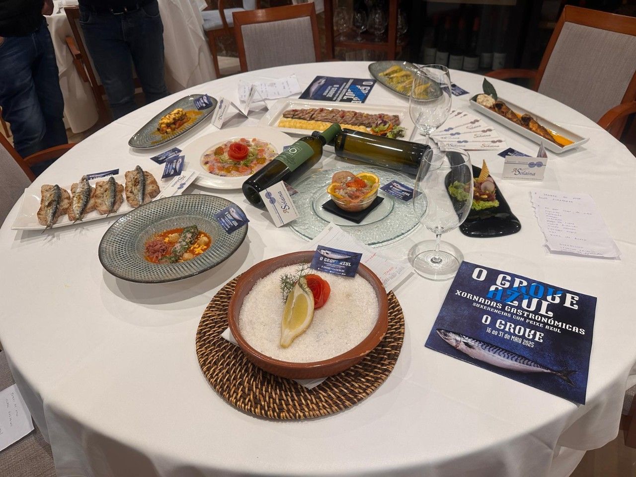 Presentación de las jornadas gastronómicas del pescado azul que organiza Emgrobes y se celebran hasta el 31 de mayo.