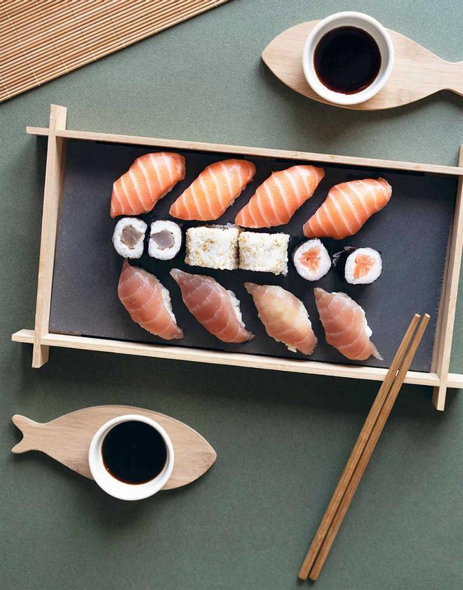 Regalos para el amigo invisible por menos de 20 euros: set de sushi, de Natura