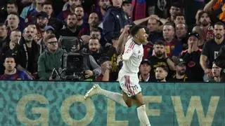 El Madrid saquea el Camp Nou