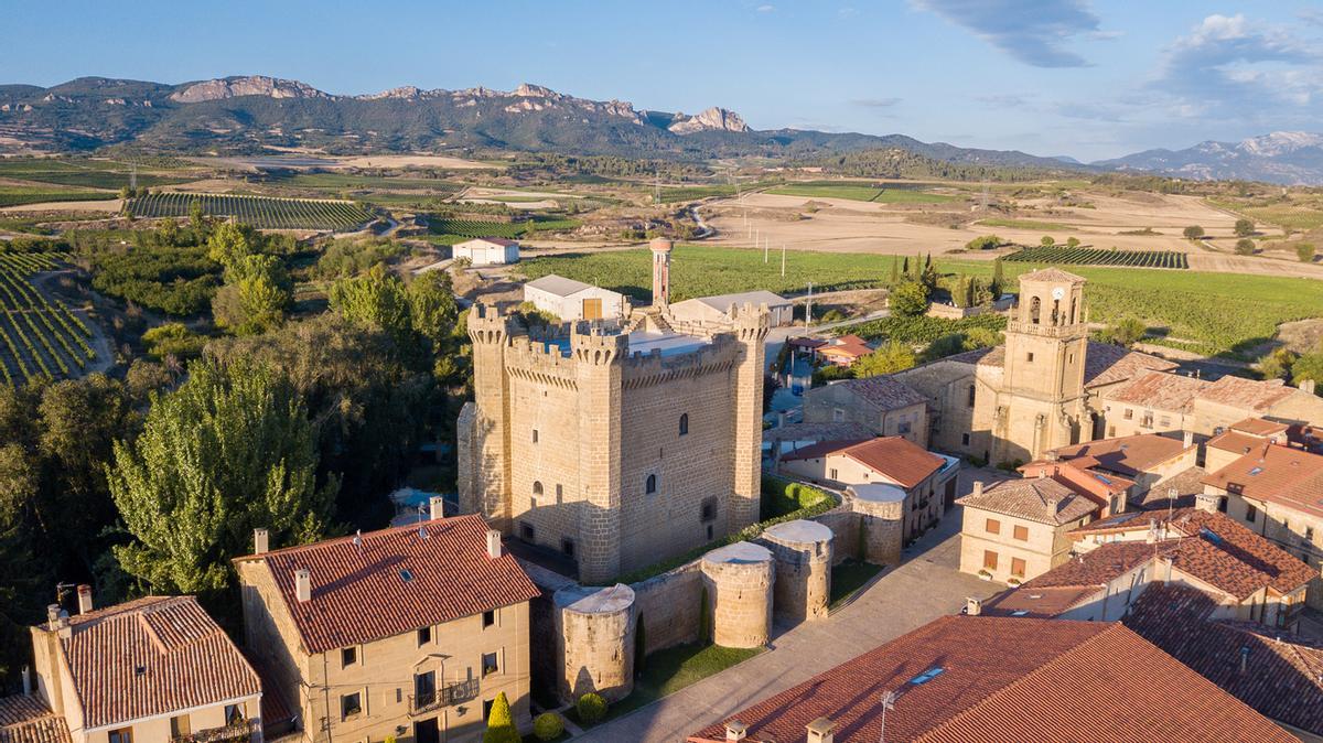 Vista aérea del castillo de Sajazarra en La Rioja