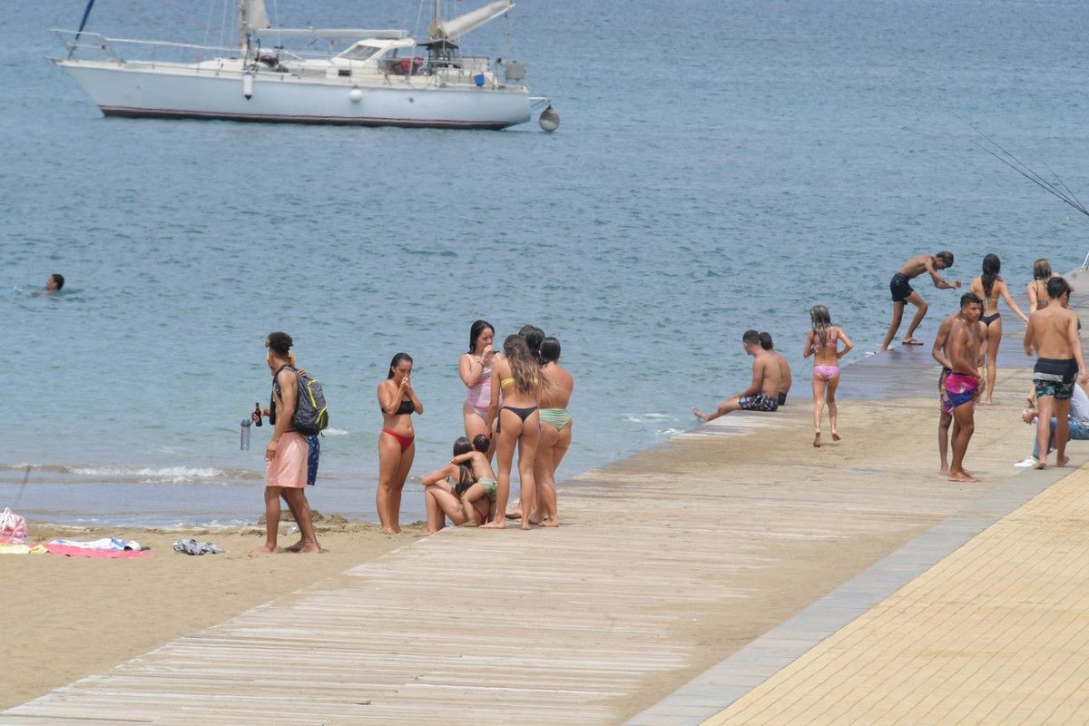 Domingo en playas de la capital grancanaria