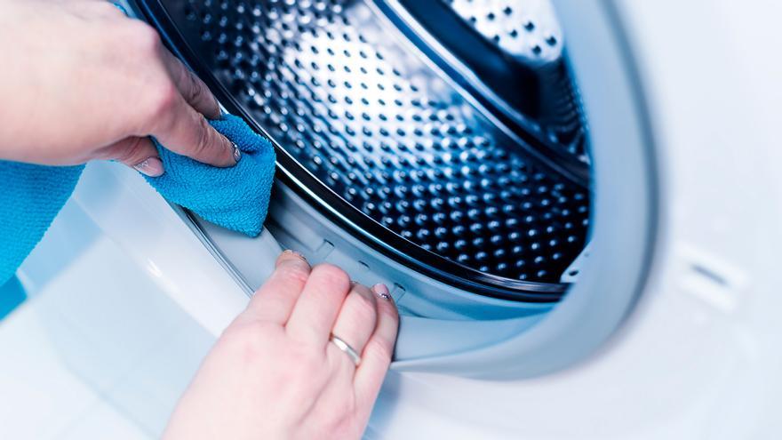 El jabón de toda la vida de Mercadona que sirve para limpiar cocina, ropa  e, incluso, zapatillas - Cadena Dial