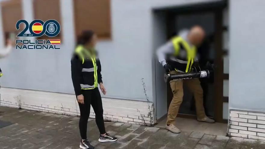 Vídeo: Golpe a la explotación sexual de mujeres en el norte de España: hay dos detenidos en Gijón