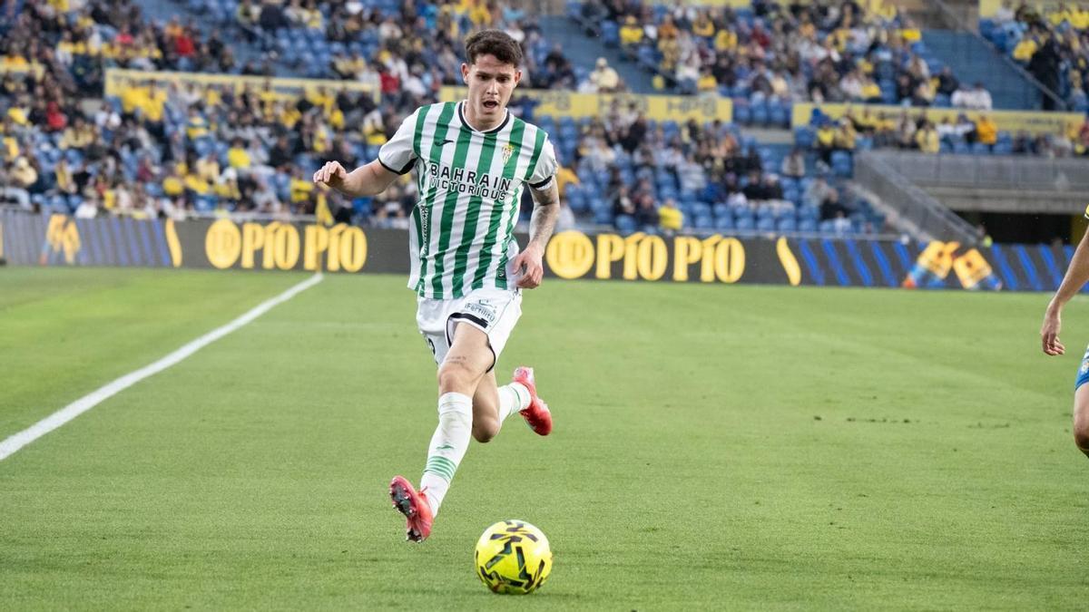 Álvaro Trilli, durante el Las Palmas-Córdoba CF en el Estadio de Gran Canaria.