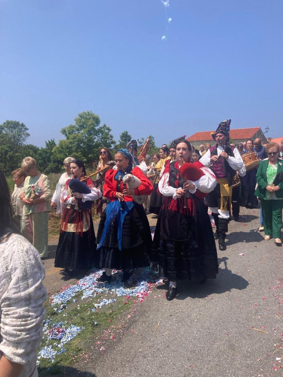 Así se vive este finde la fiesta de Sacramento en San Vicente de O Grove.