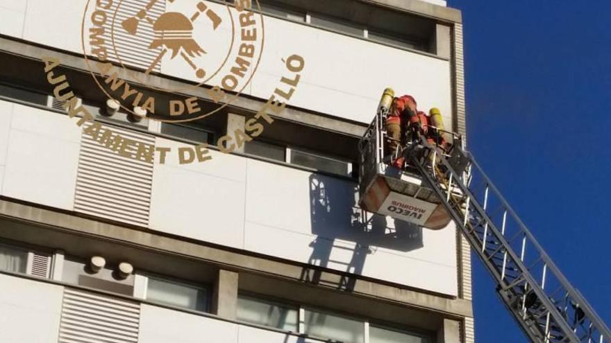 Incendio en un piso del barrio de la UJI