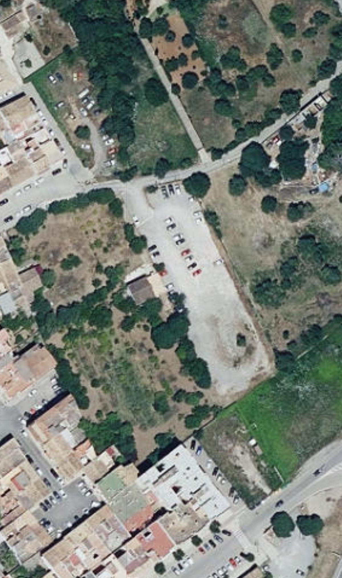 Imagen aérea del solar donde se ubicará la futura escoleta de Pollença.