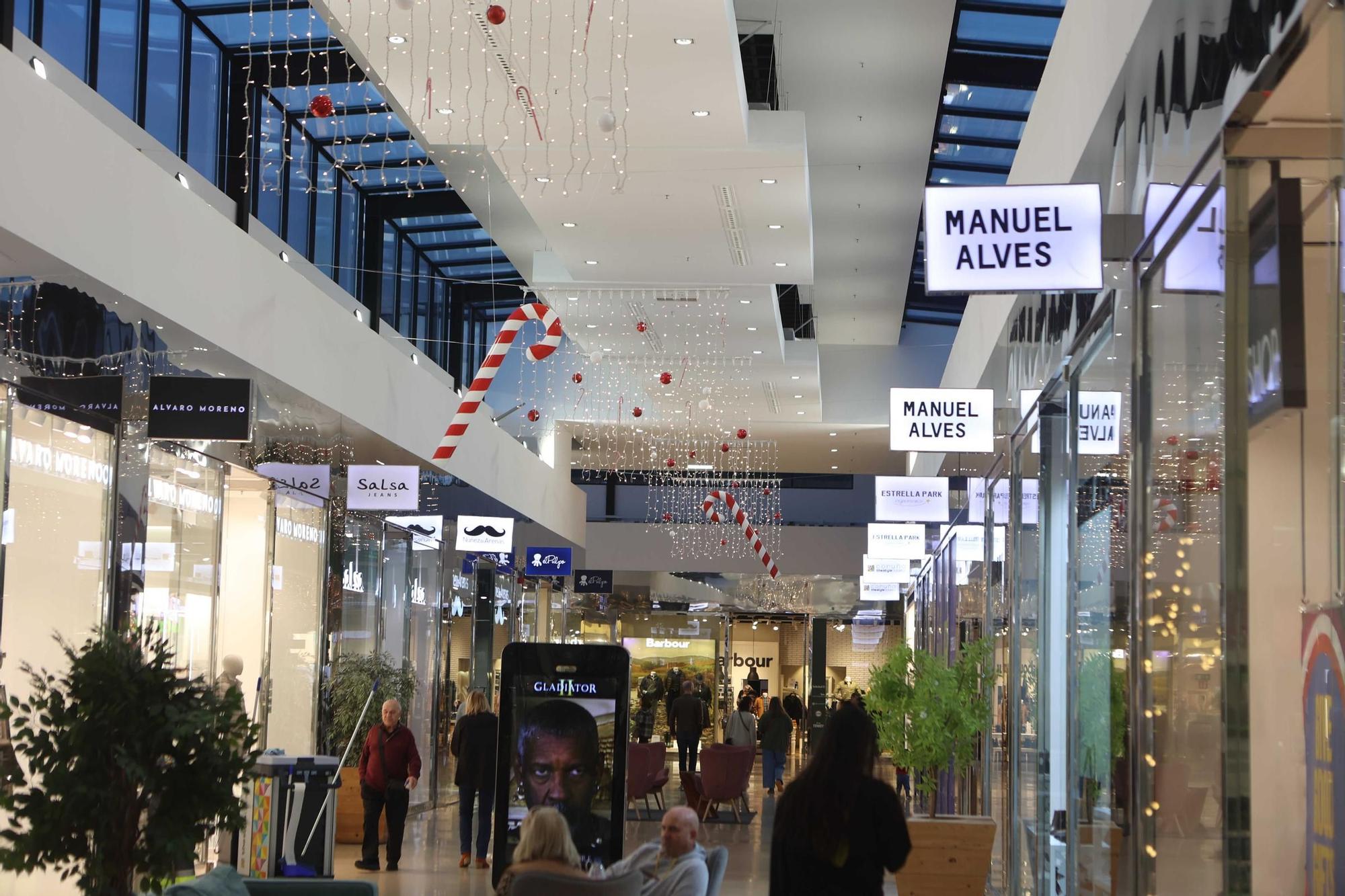 Coruña The Style Outlets enciende la Navidad con sorteos y música