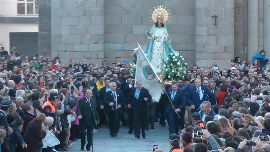 El consistorio sorteará este año 75 plazas para ver la Carrerita