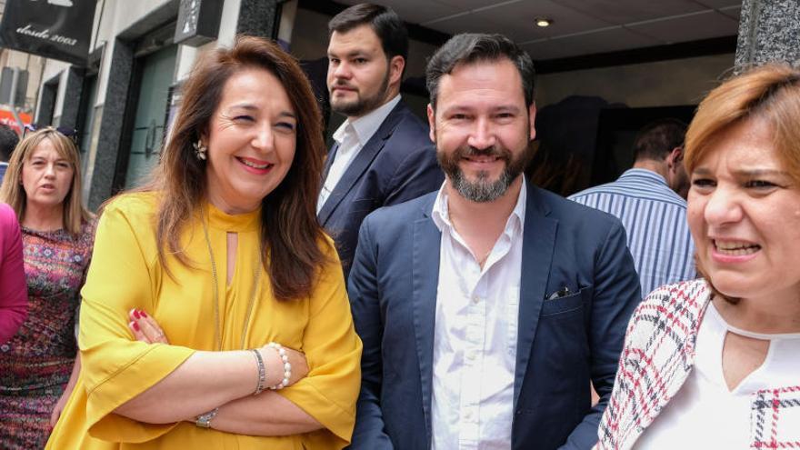 El PPCV arropa al candidato de Elda