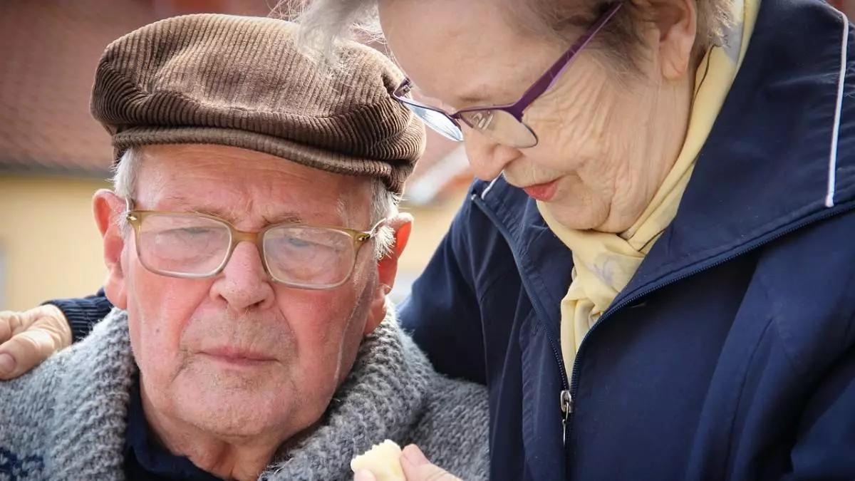 Miles de jubilados pueden reclamar hasta 1.800 euros a la Seguridad Social por el complemento de maternidad