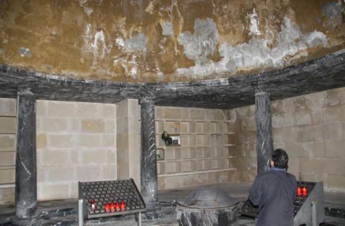 Pirámide para anónimos e ilustres