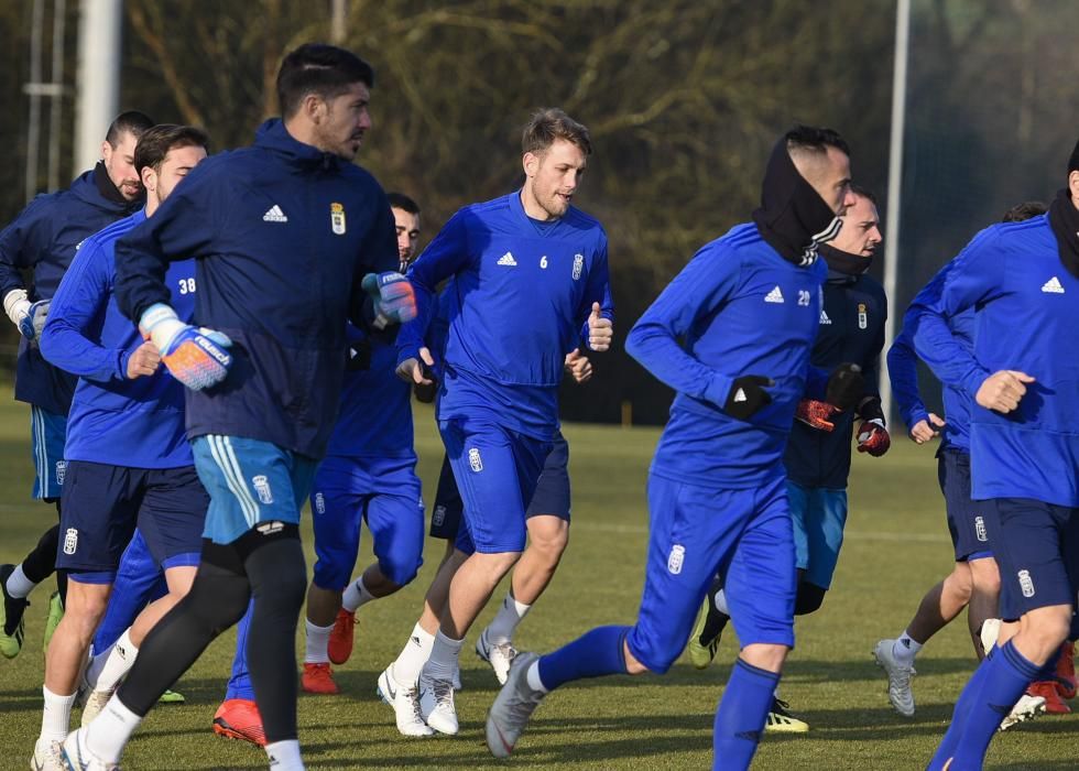 Entrenamiento del Real Oviedo en El Requexón