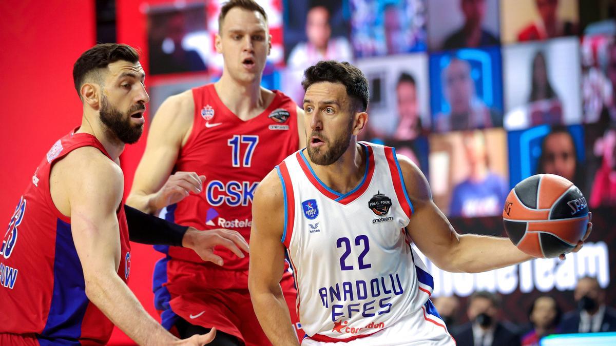 Micic, en una acción de la semifinal, ante el CSKA