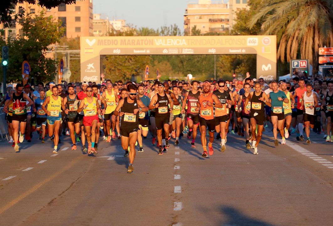 FOTOS | Búscate en el Medio Maratón Valencia 2021