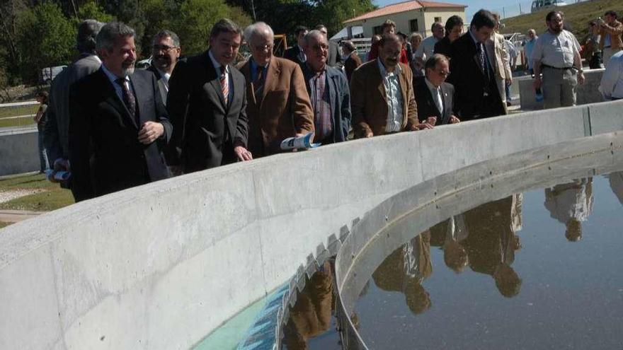 Imagen de archivo de la inauguración de la EDAR de Aguións en 2005. // Bernabé