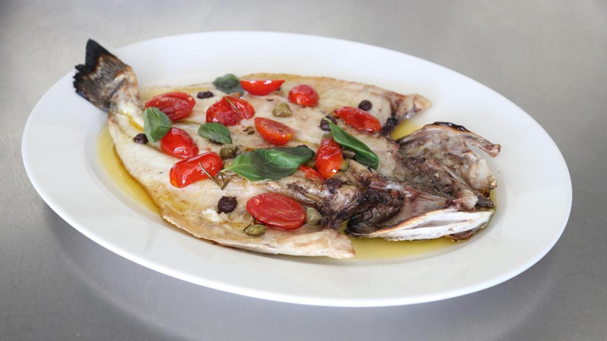 Uno de los platos de pescado del restaurante Can Costa, en Barceloneta