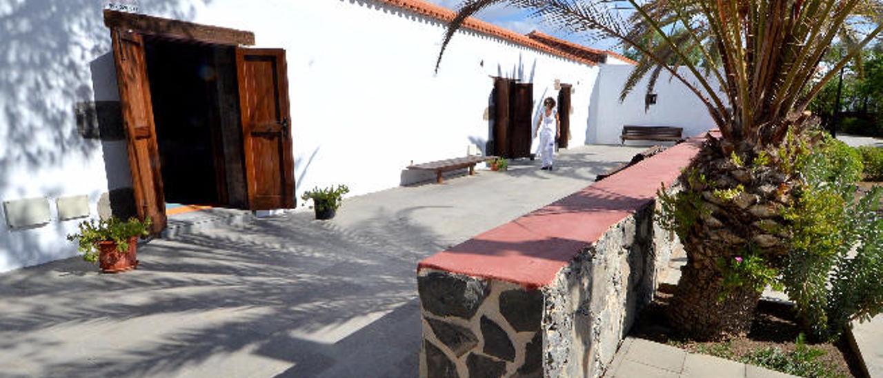 Fachada de la Casa de Saturninita de San Fernando de Maspalomas, ubicada en la la calle Artenara.