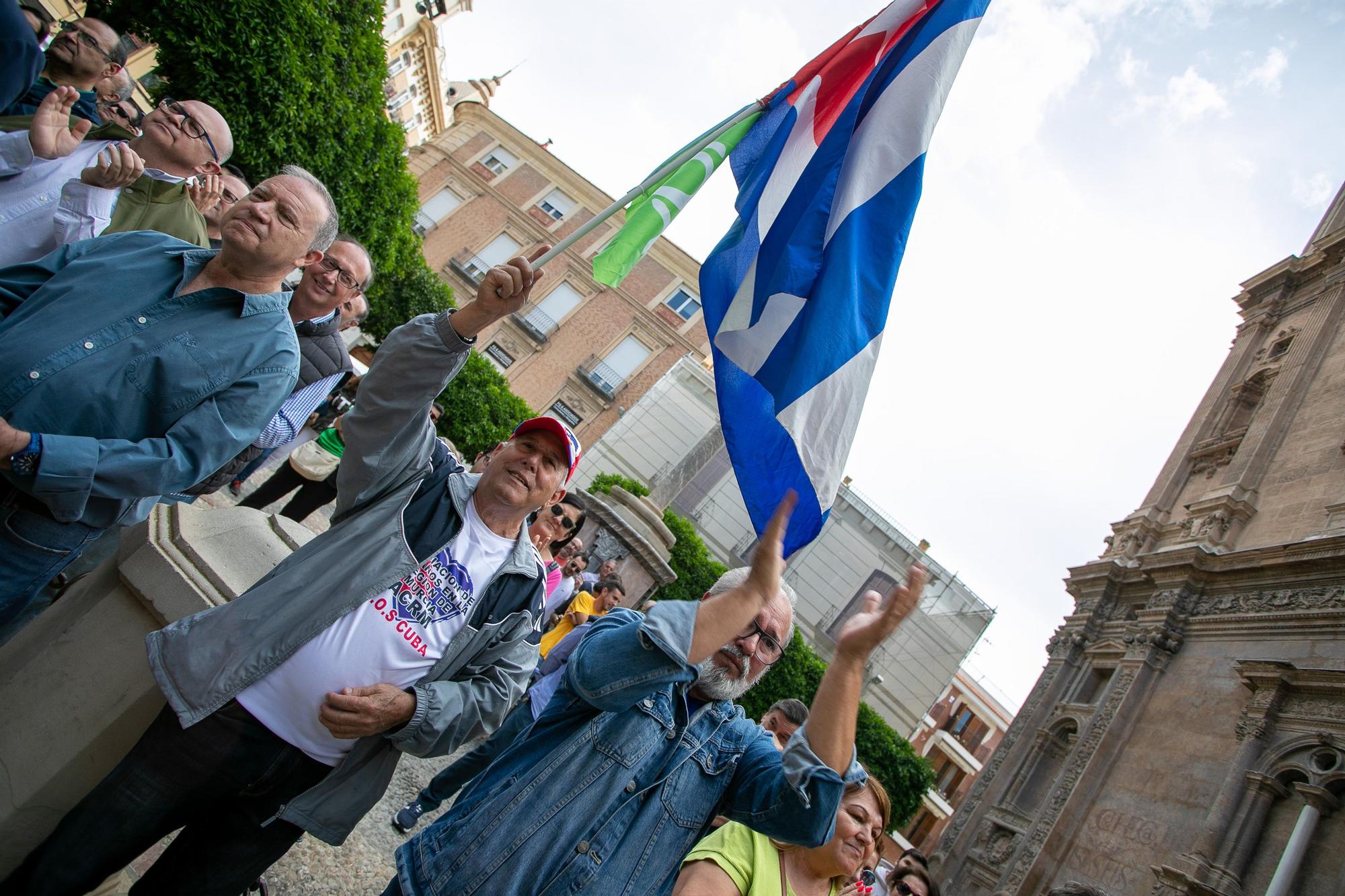 El acto de Vox en Murcia con Espinosa de los Monteros en imágenes