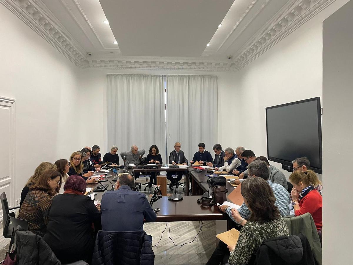 Primera reunión para la elaboración del bando fallero.