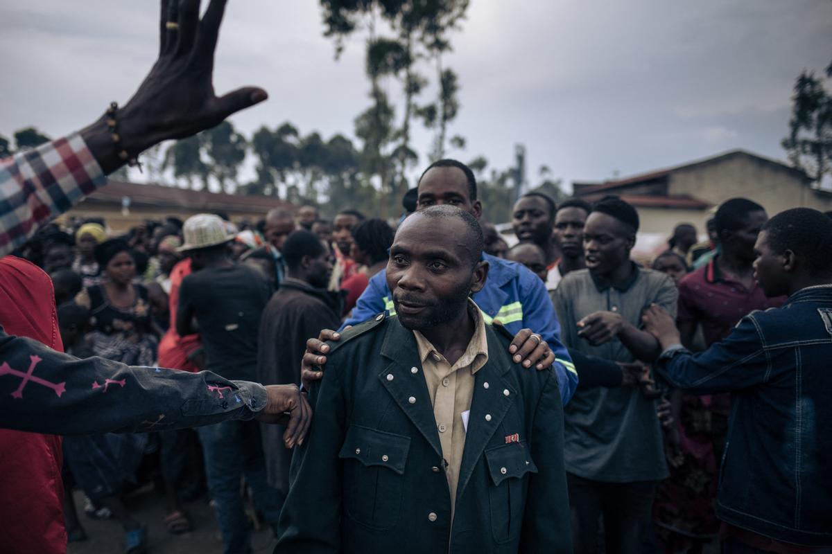 Desplazados a causa de los enfrentamientos cerca de Goma, en el Congo. En casi seis meses de enfrentamientos, más de 300.000 personas han huido de sus hogares.