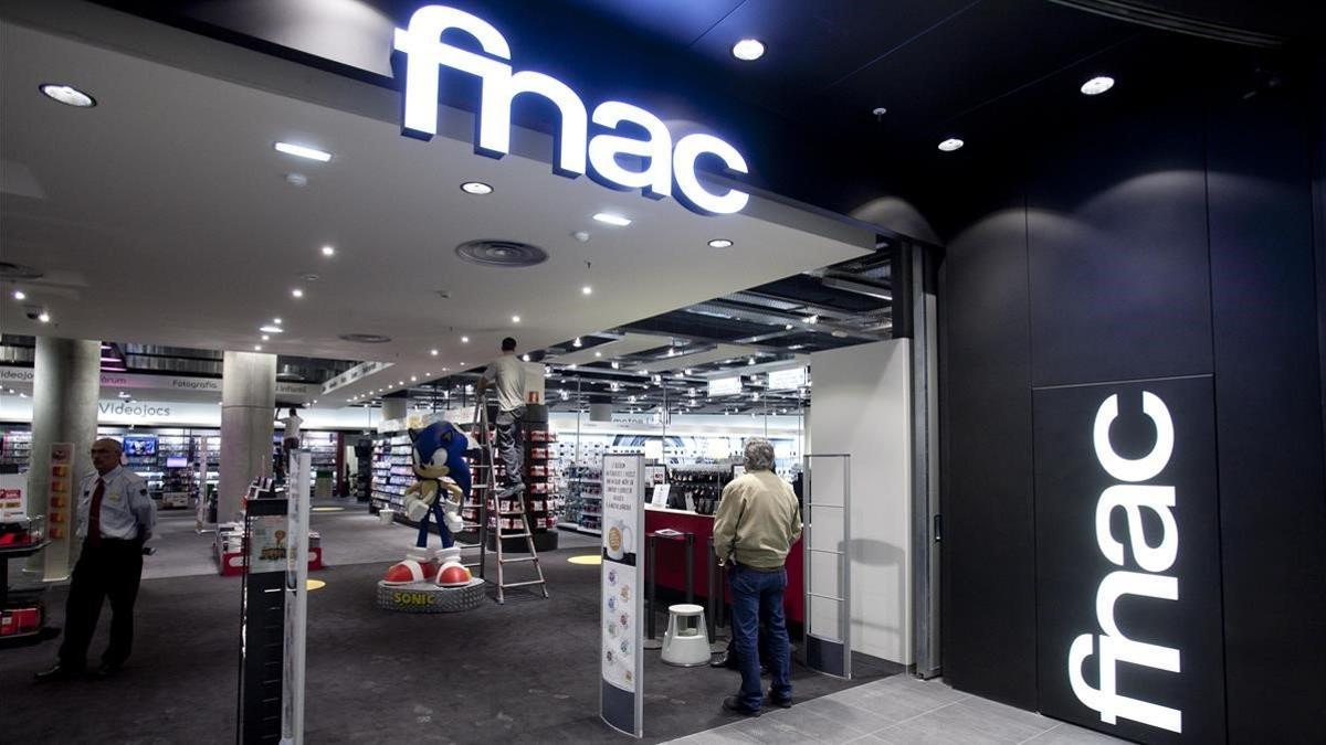 Tienda Fnac en el Centro Comercial las Arenas de Barcelona