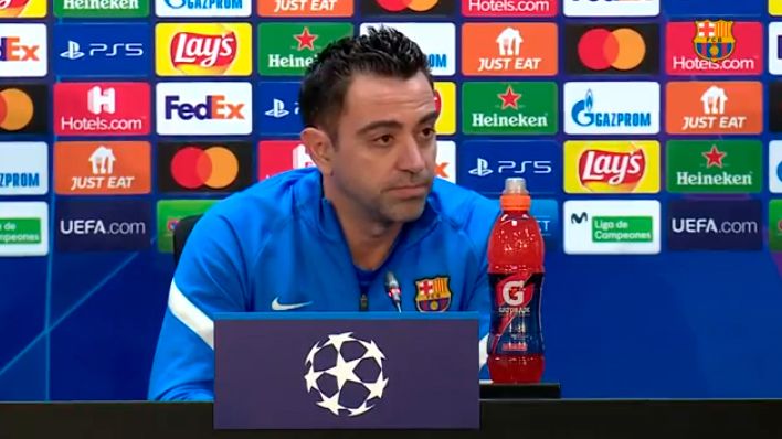 Xavi, durante la rueda de prensa