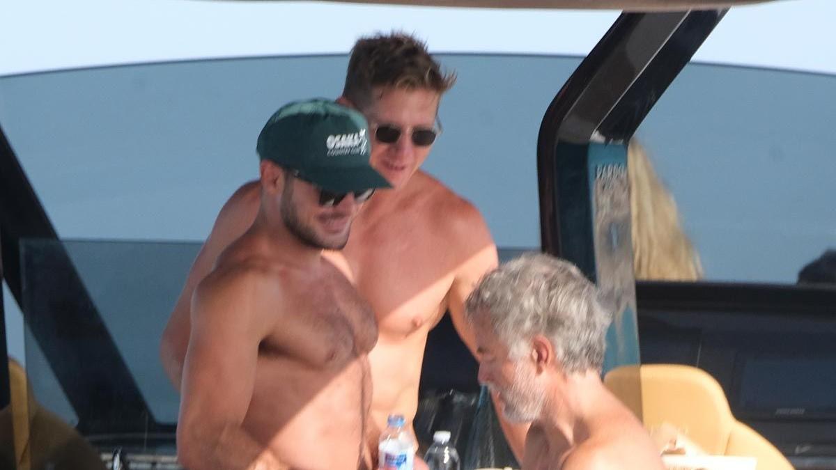 Le dan el alta a Zac Efron tras sufrir un accidente en una piscina de Ibiza